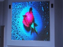 蘇州室內表貼三合一P7.62LED顯示屏