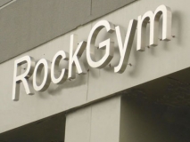 蘇州鋁邊平面全彩發(fā)光字