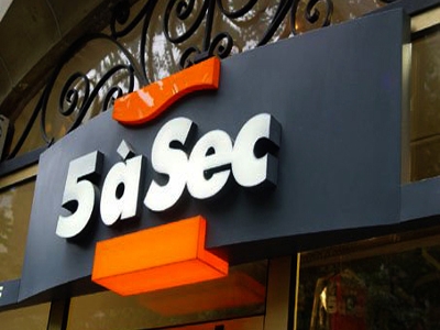 蘇州亞克力吸塑三面發(fā)光字