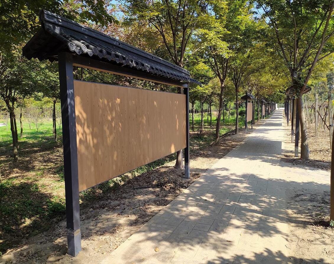 特色鄉村宣傳欄走廊效果